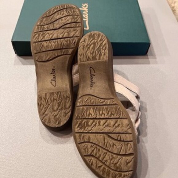 Clarks White Leather 'Dusk Azore' Slip Sandals-7M-NWT - Picture 7 of 7